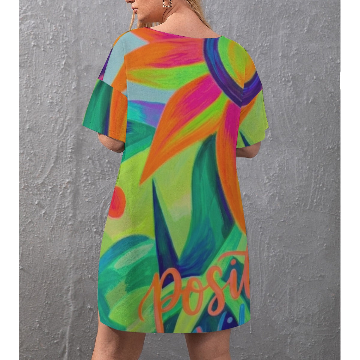 Multi-Color Abstract-Flower Women's Drop-Shoulder T-Shirt with Side Split and Shorts (Plus Size)